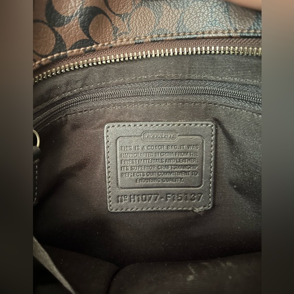 Leather Coach purse - Picture 5 of 8